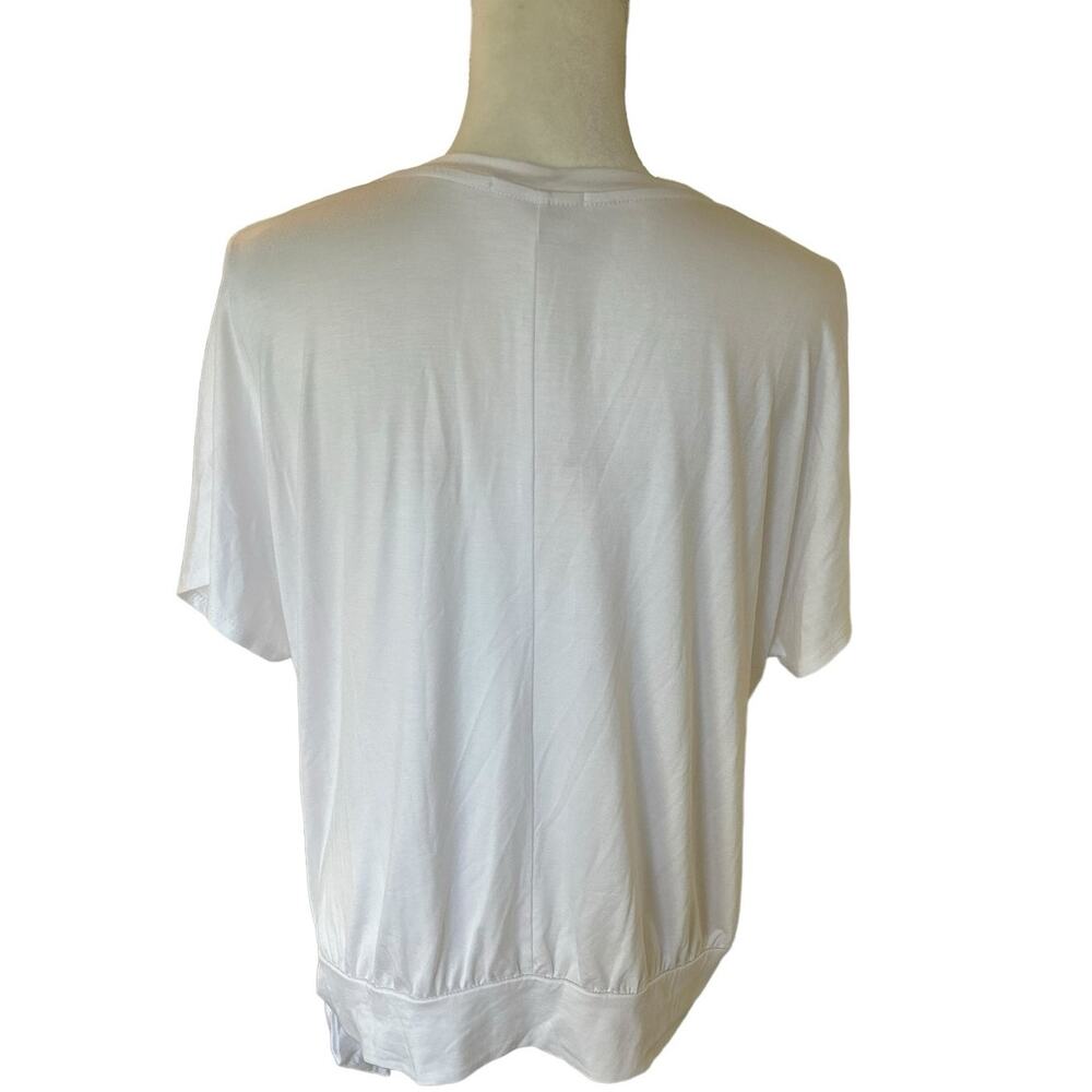 NWT Korye V Neck White Tie Knot Detail Relaxed Fit Cap Sleeve Size Large - Picture 6 of 10